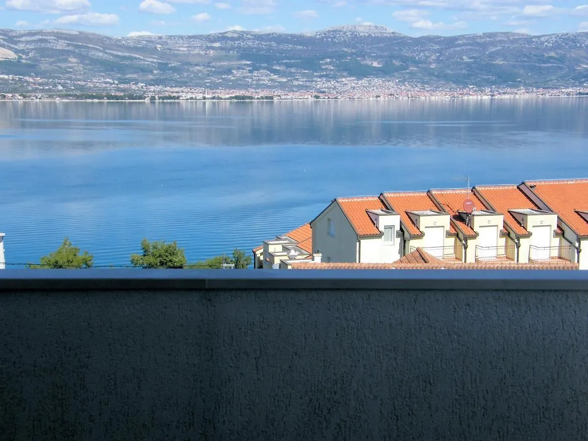 Family Friendly Apartments With A Swimming Pool Arbanija, Ciovo - 16478 Трогир 0*,  Хорватия