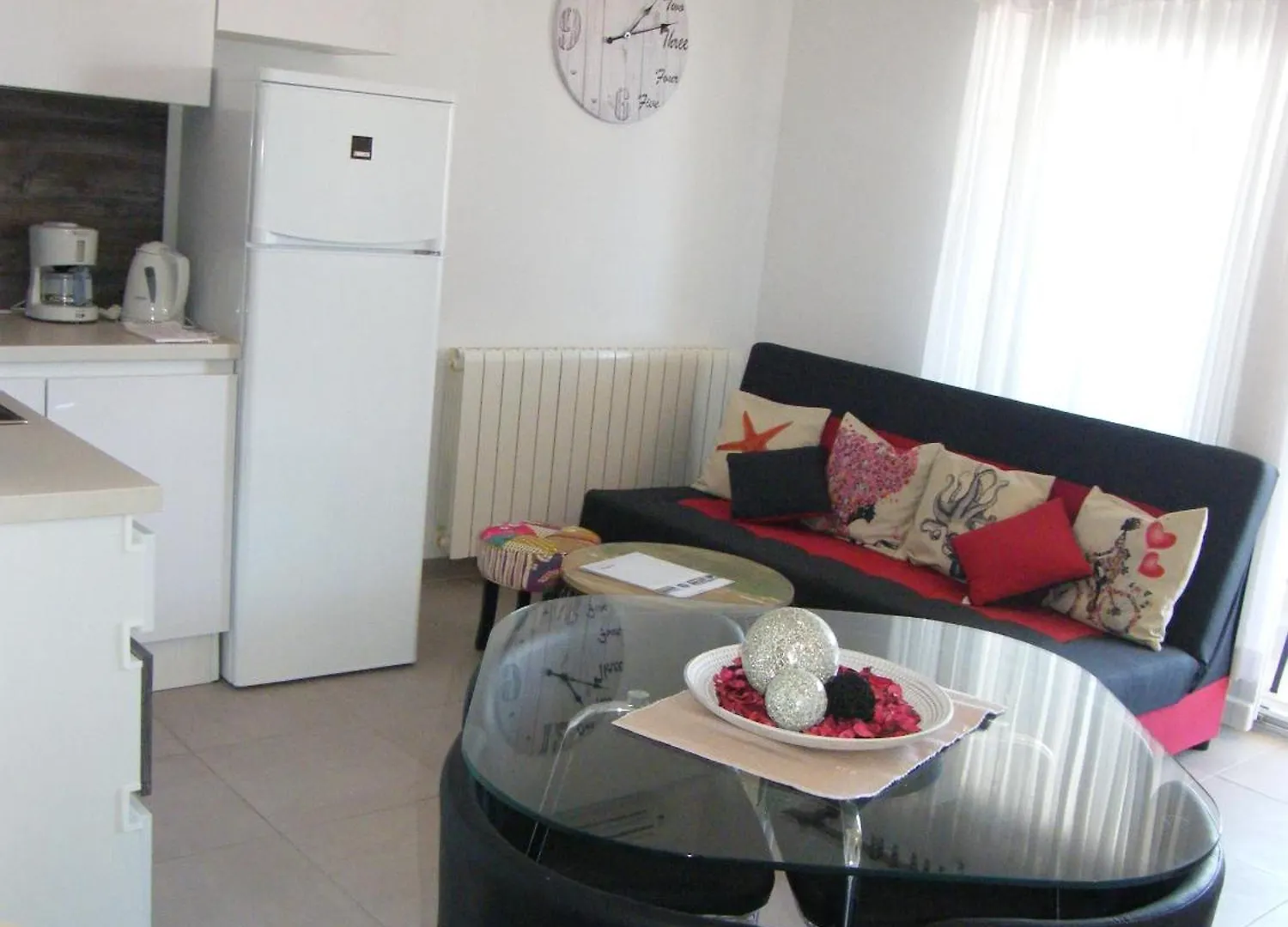 Family Friendly Apartments With A Swimming Pool Arbanija, Ciovo - 16478 Трогир